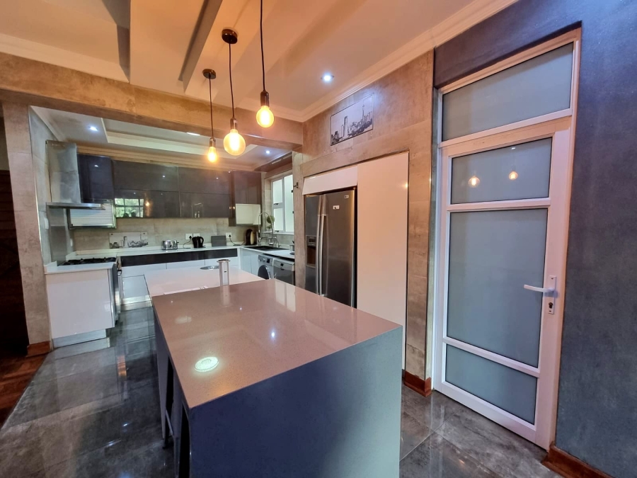 To Let 2 Bedroom Property for Rent in Killarney Gauteng