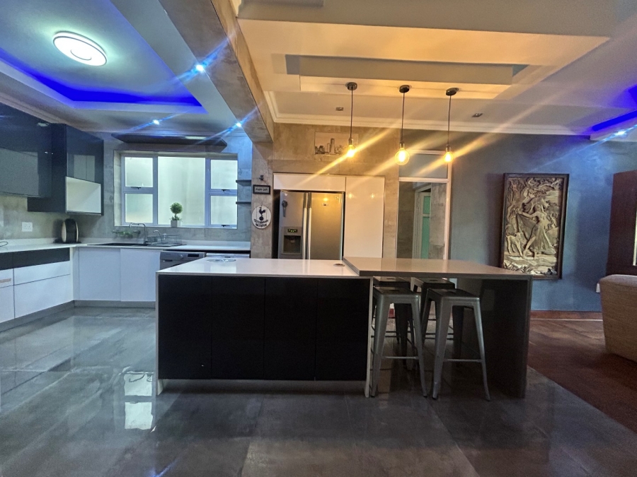 To Let 2 Bedroom Property for Rent in Killarney Gauteng