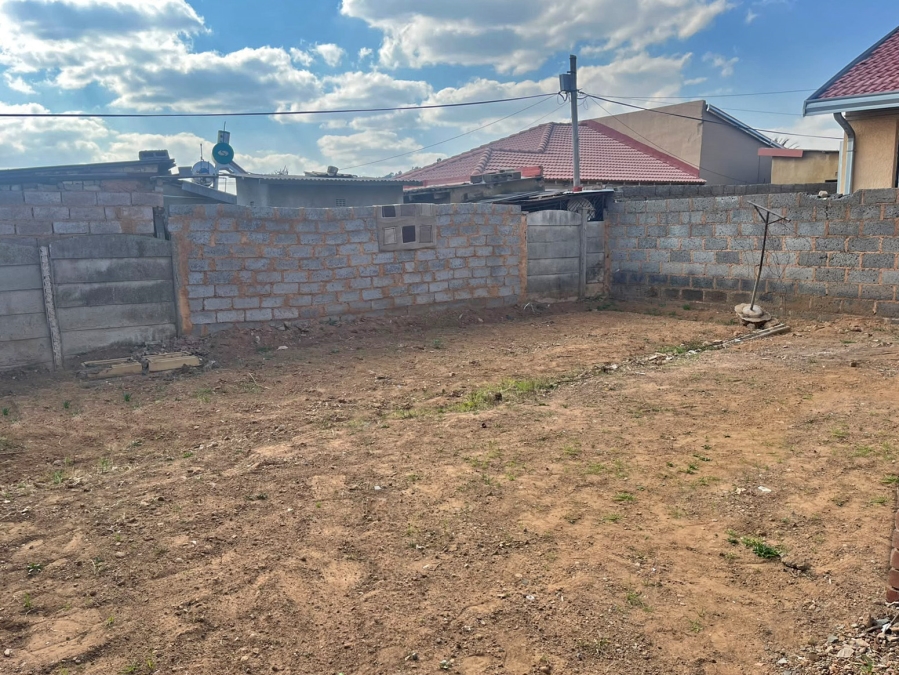3 Bedroom Property for Sale in Diepkloof Zone 3 Gauteng