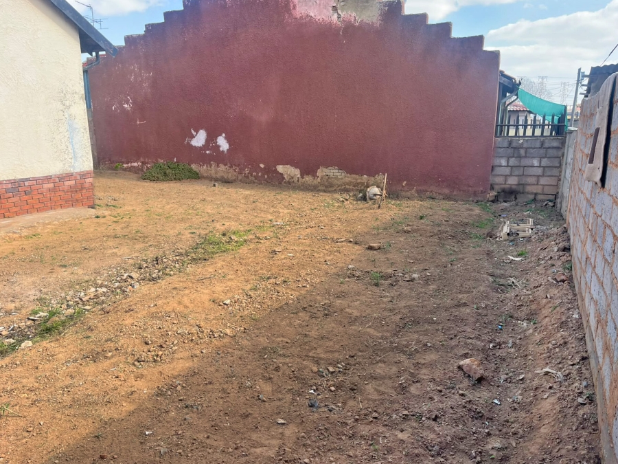 3 Bedroom Property for Sale in Diepkloof Zone 3 Gauteng