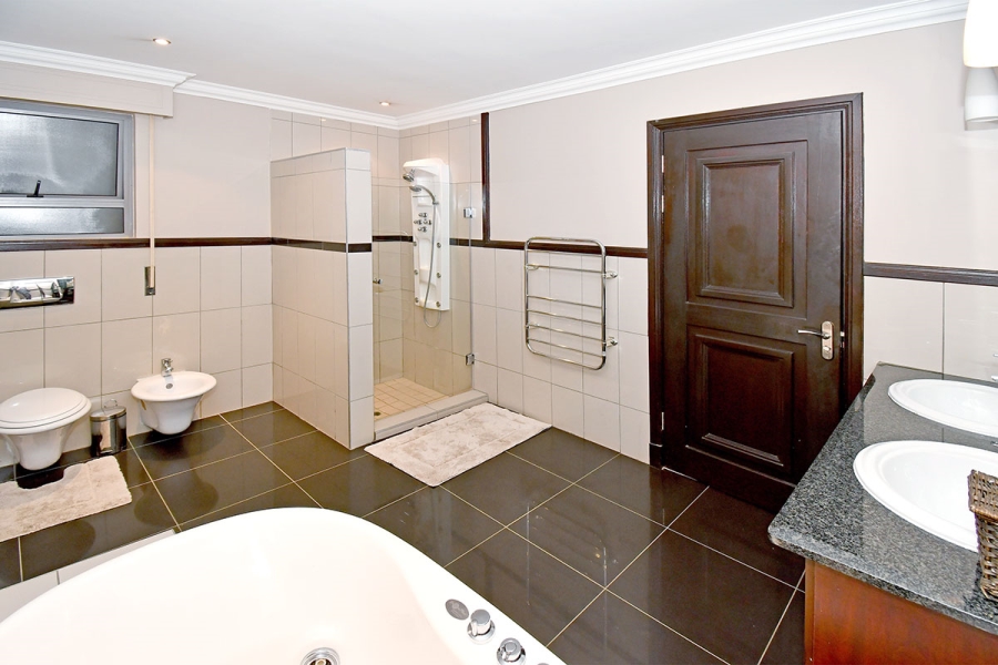 To Let 3 Bedroom Property for Rent in Morningside Gauteng
