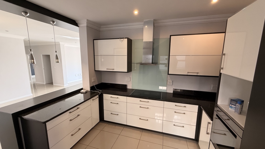 5 Bedroom Property for Sale in Carlswald Gauteng