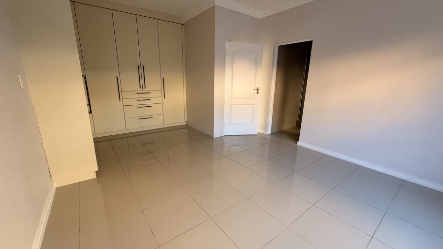 5 Bedroom Property for Sale in Carlswald Gauteng