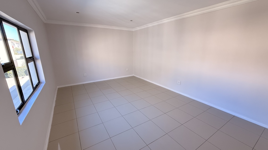 5 Bedroom Property for Sale in Carlswald Gauteng