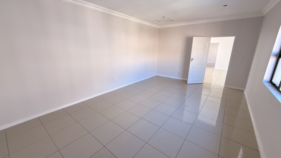 5 Bedroom Property for Sale in Carlswald Gauteng