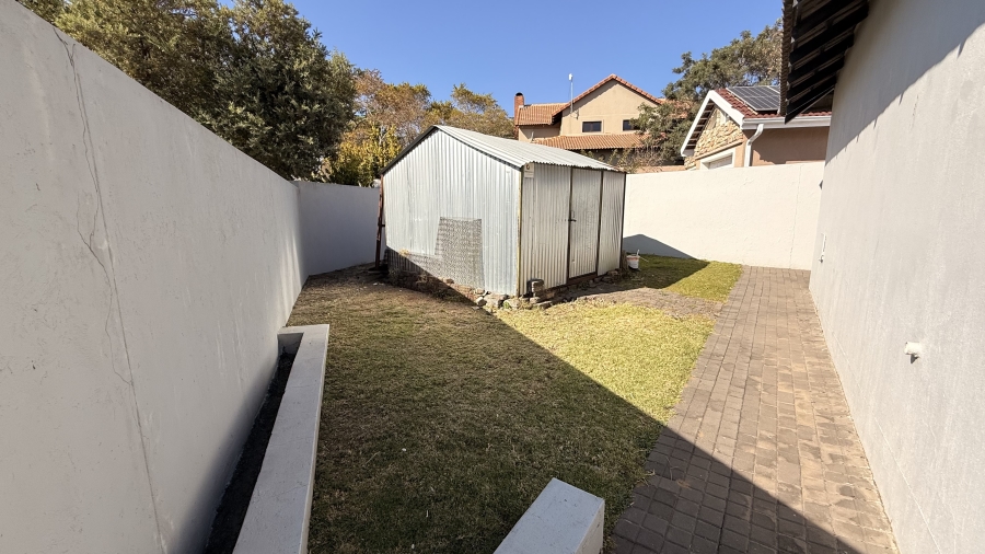 5 Bedroom Property for Sale in Carlswald Gauteng