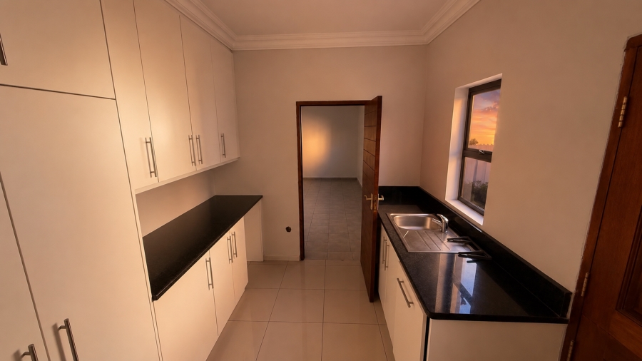 5 Bedroom Property for Sale in Carlswald Gauteng