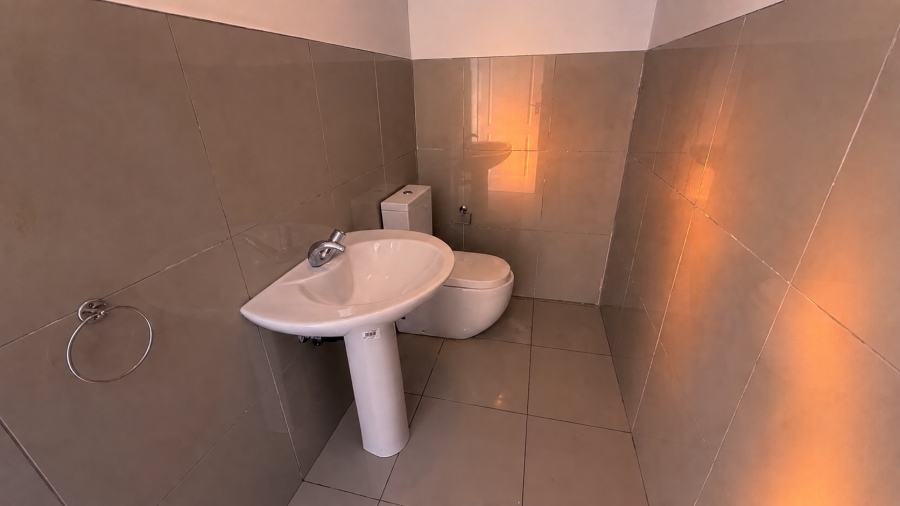 5 Bedroom Property for Sale in Carlswald Gauteng