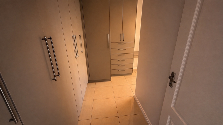 5 Bedroom Property for Sale in Carlswald Gauteng