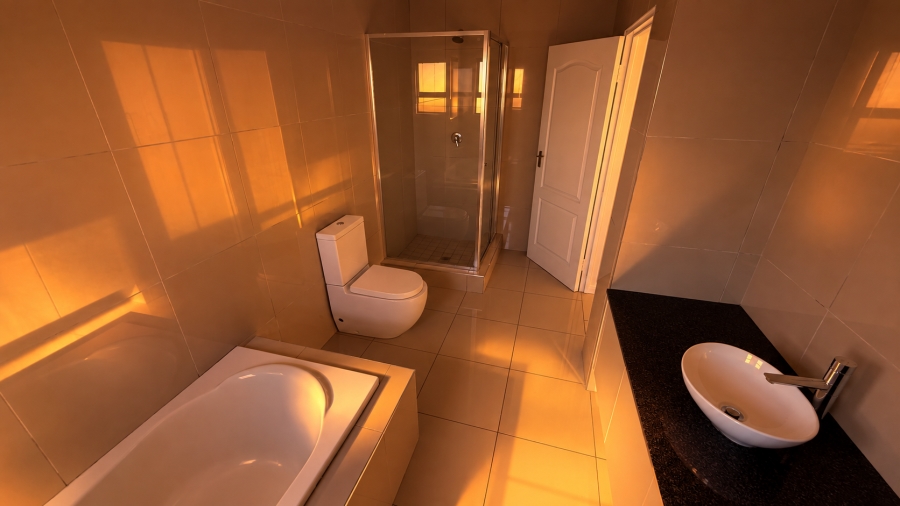 5 Bedroom Property for Sale in Carlswald Gauteng