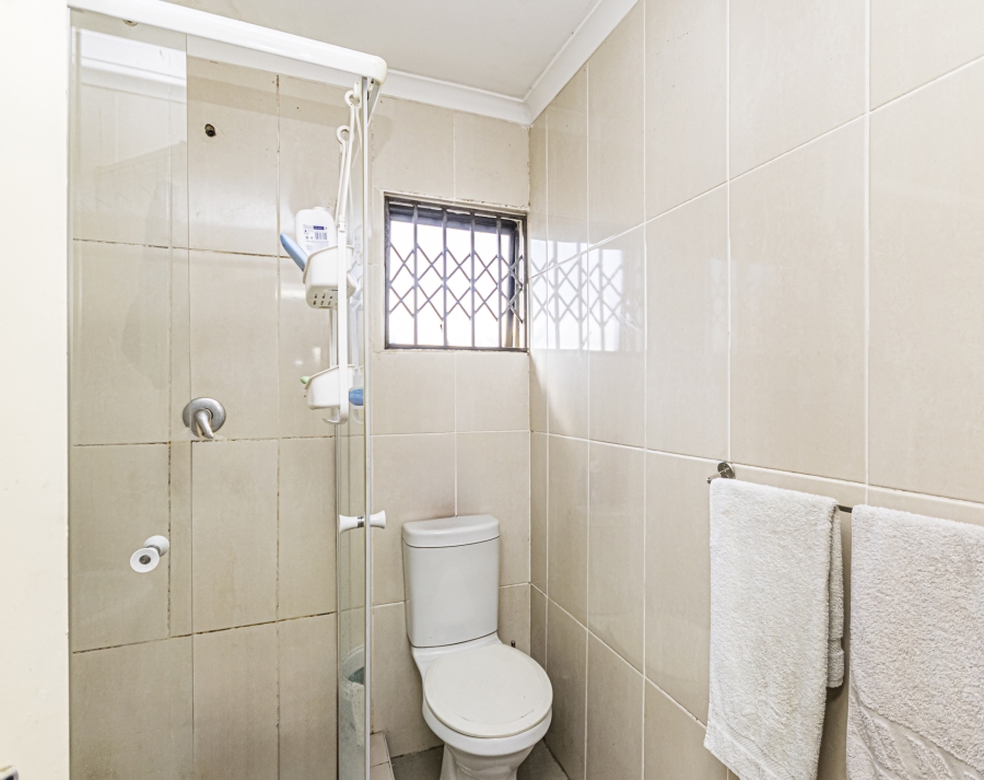 6 Bedroom Property for Sale in Cosmo City Gauteng