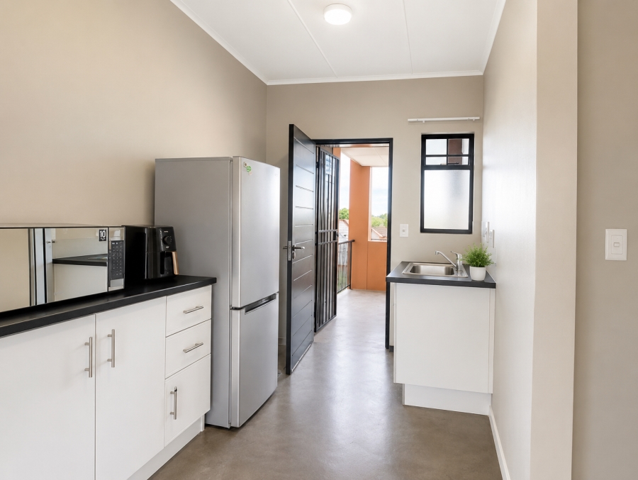 2 Bedroom Property for Sale in Fleurhof Gauteng