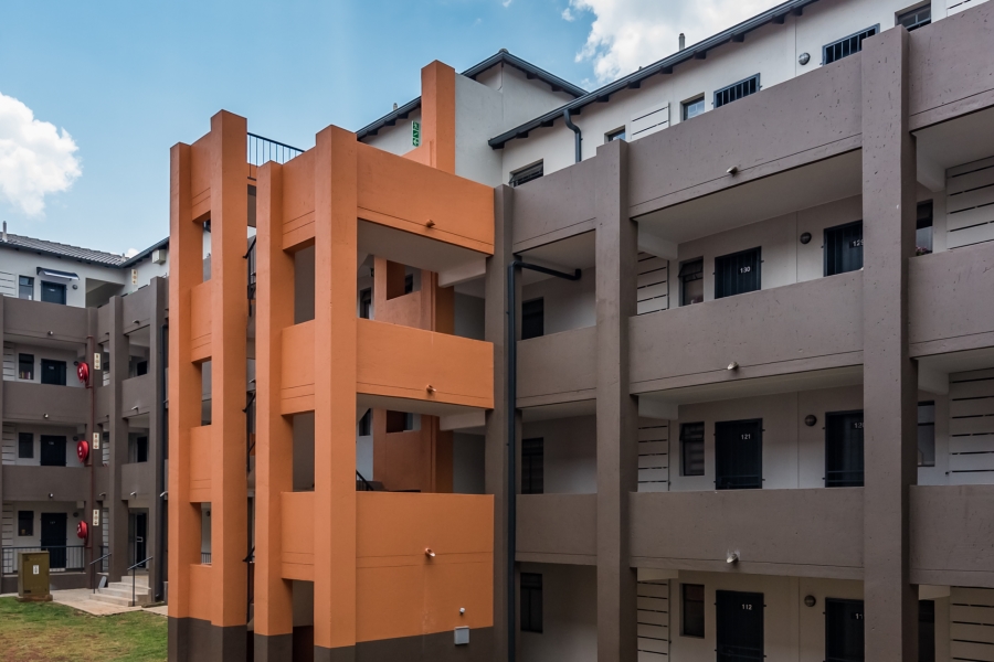 2 Bedroom Property for Sale in Fleurhof Gauteng