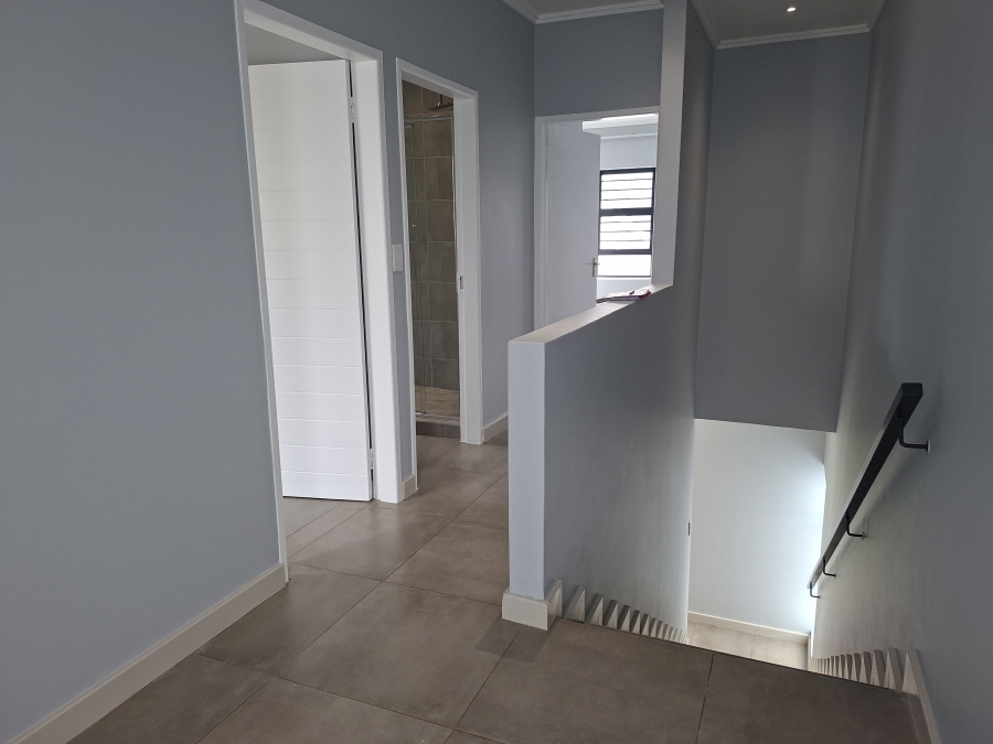 To Let 3 Bedroom Property for Rent in Homes Haven Gauteng