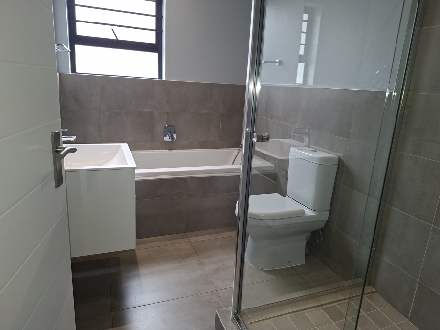 To Let 3 Bedroom Property for Rent in Homes Haven Gauteng
