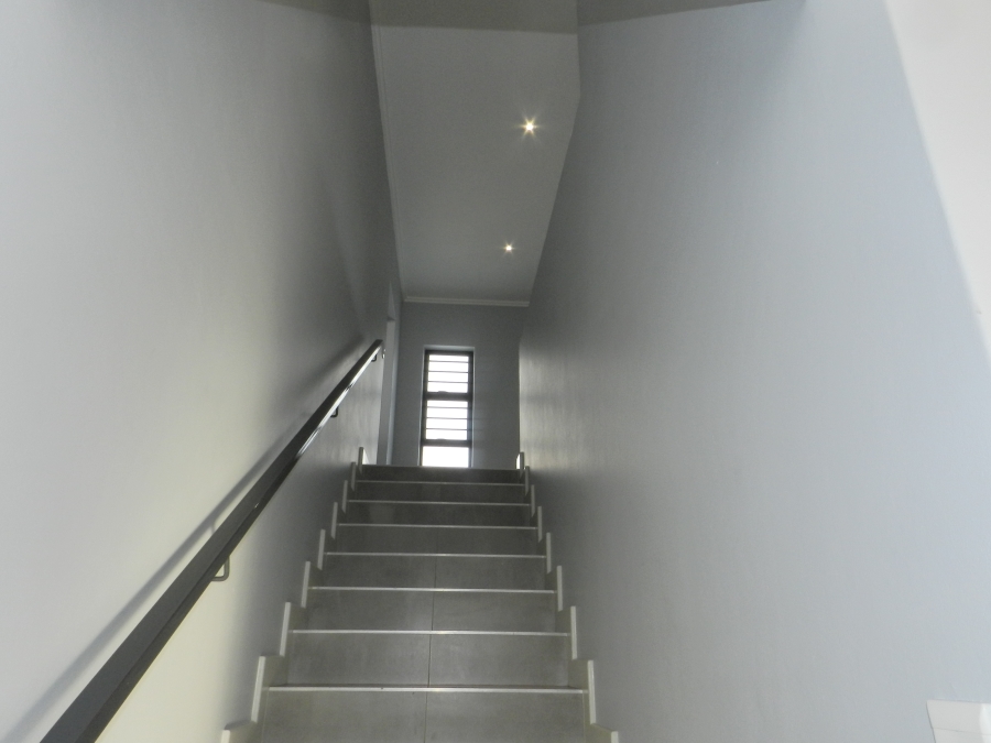 To Let 3 Bedroom Property for Rent in Homes Haven Gauteng