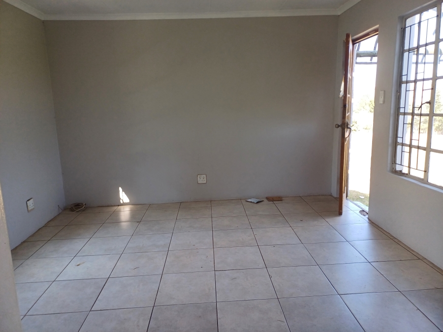 1 Bedroom Property for Sale in Hartzenbergfontein Gauteng