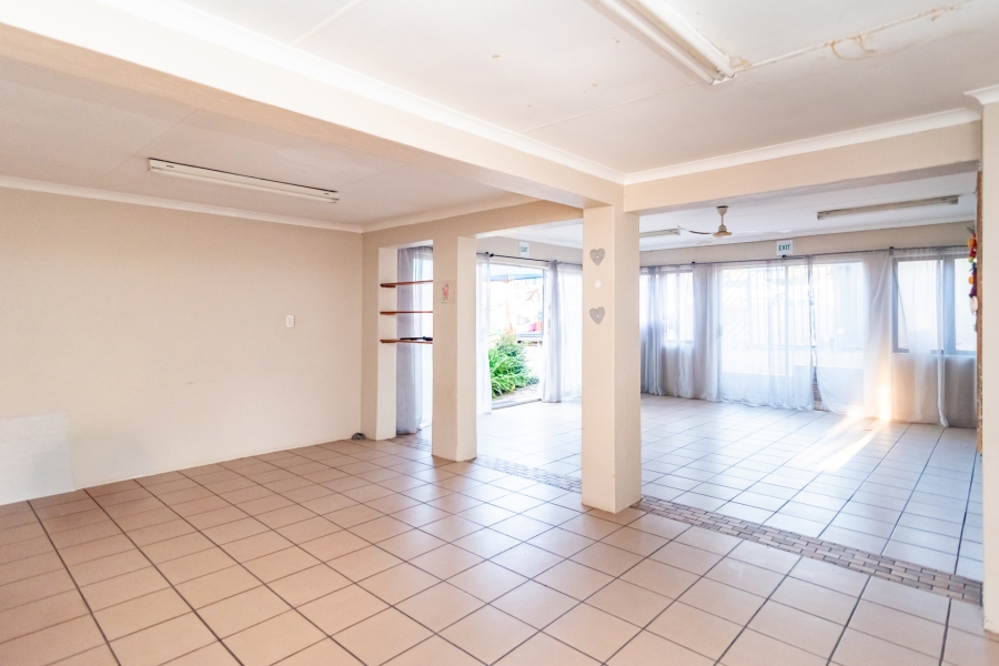 2 Bedroom Property for Sale in Noordheuwel Gauteng