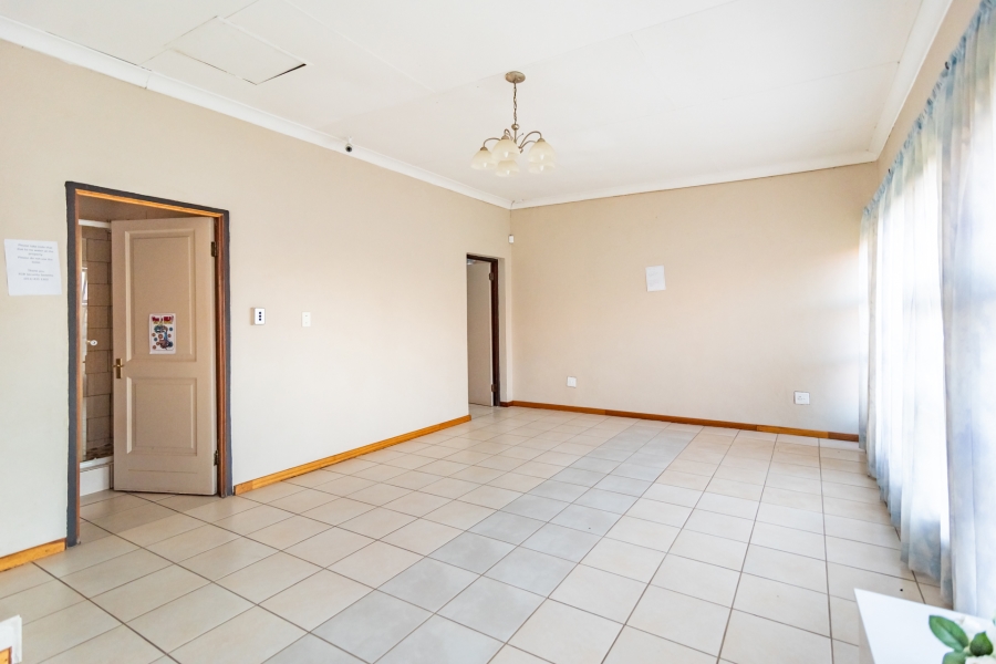 2 Bedroom Property for Sale in Noordheuwel Gauteng