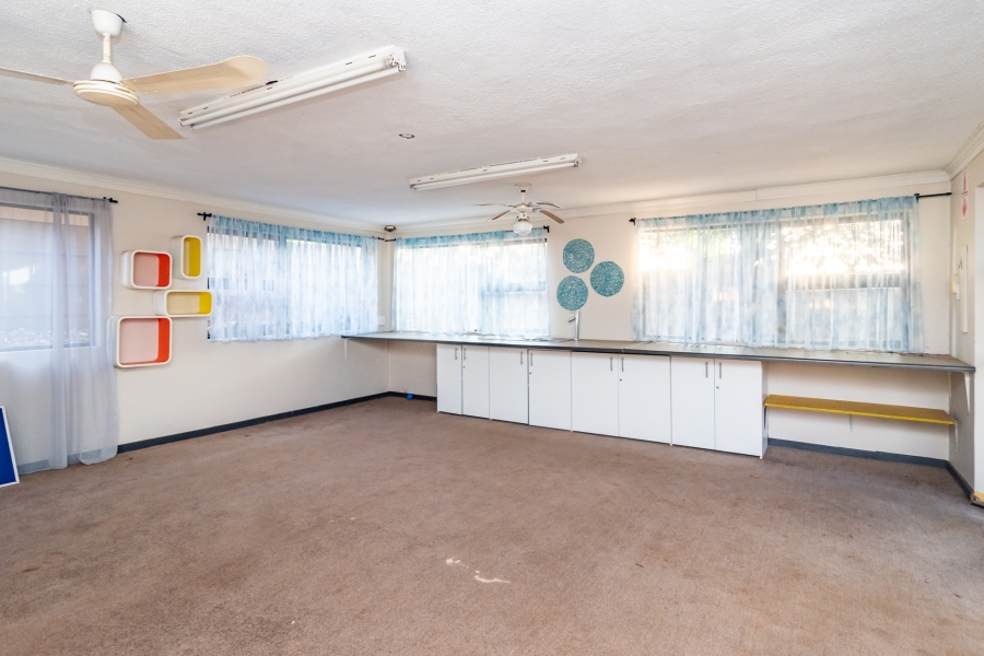 2 Bedroom Property for Sale in Noordheuwel Gauteng