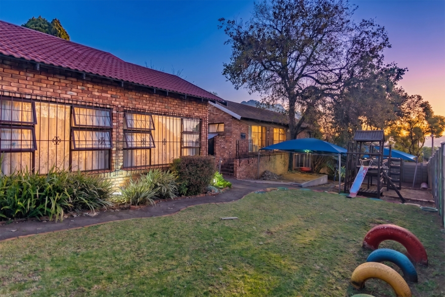 2 Bedroom Property for Sale in Noordheuwel Gauteng