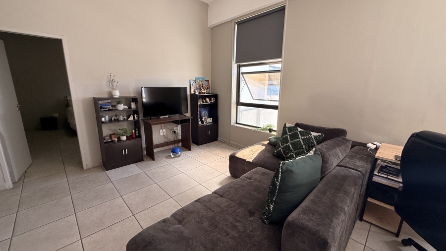 1 Bedroom Property for Sale in Rosebank Gauteng