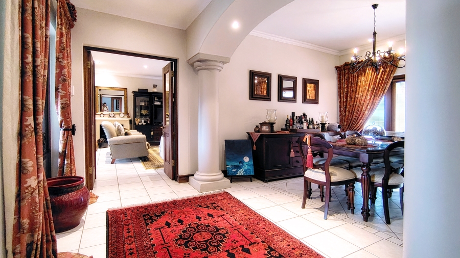 3 Bedroom Property for Sale in Waverley Gauteng
