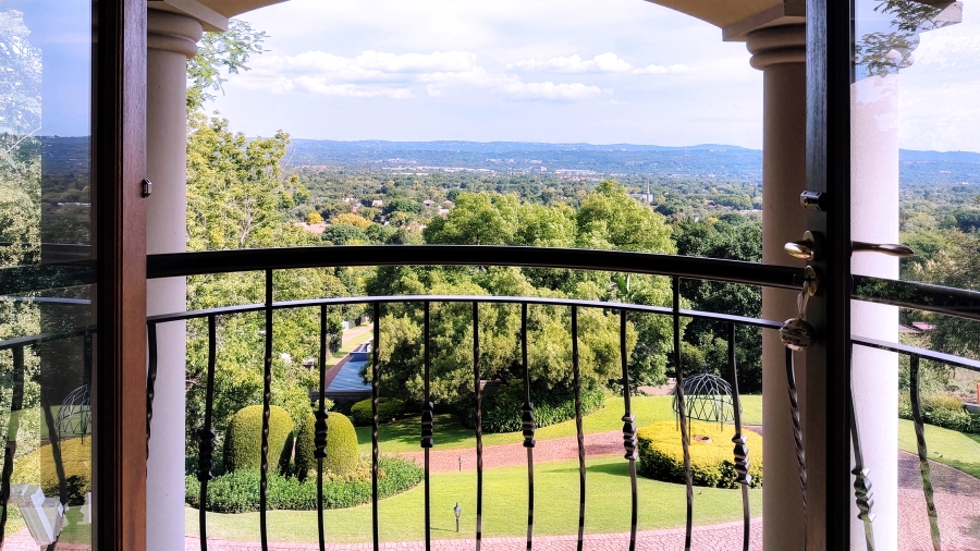 3 Bedroom Property for Sale in Waverley Gauteng
