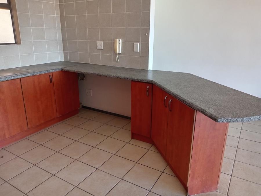 2 Bedroom Property for Sale in Winchester Hills Gauteng