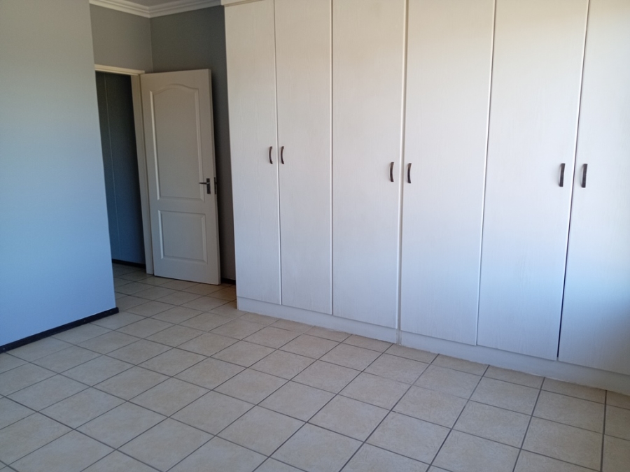 2 Bedroom Property for Sale in Winchester Hills Gauteng