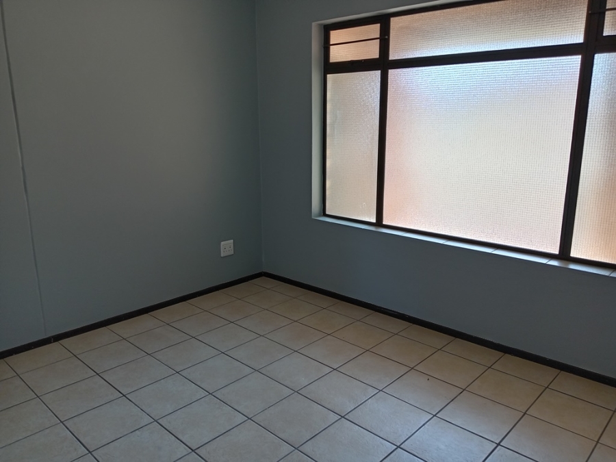 2 Bedroom Property for Sale in Winchester Hills Gauteng
