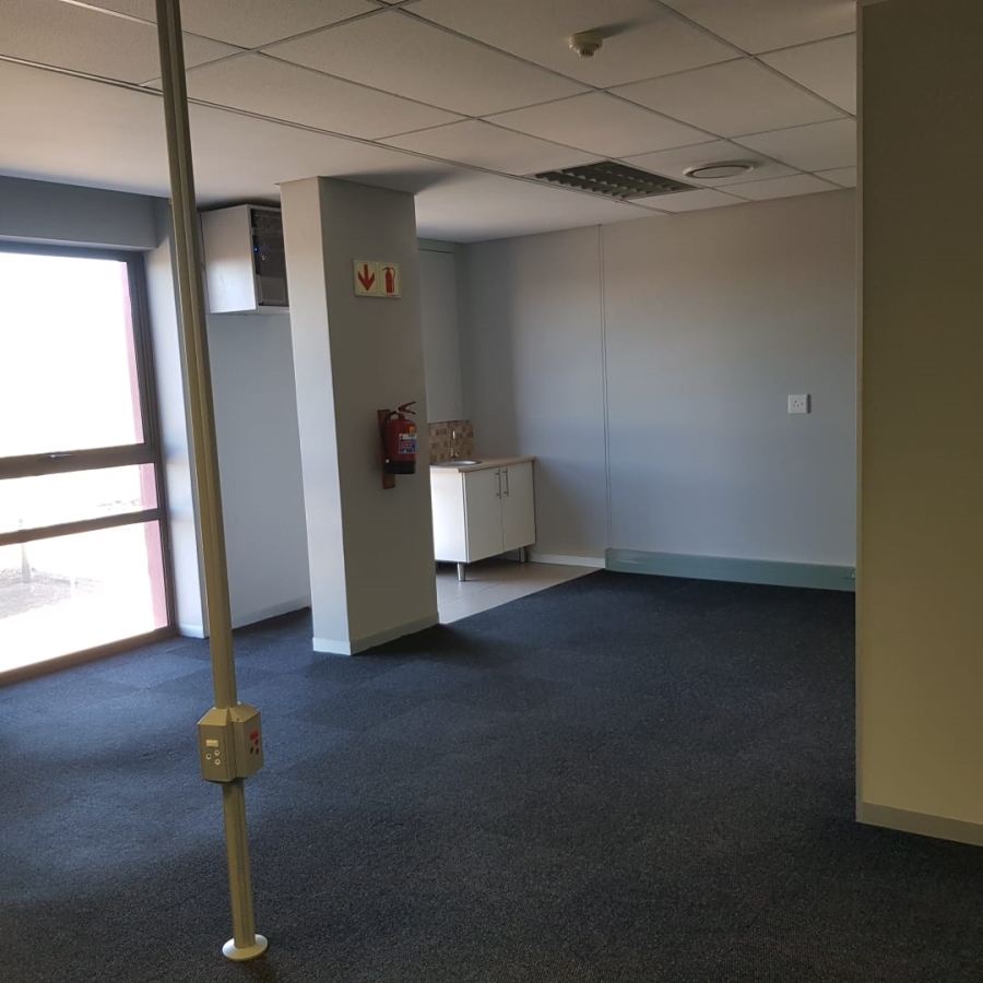 To Let Commercial Property for Rent in Southdowns Estate Gauteng