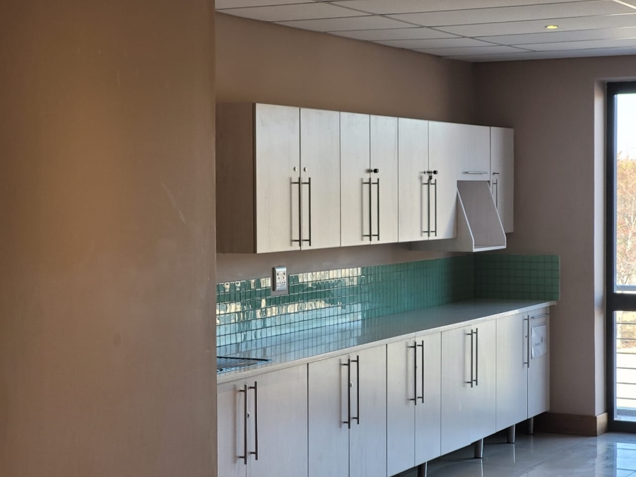 To Let Commercial Property for Rent in Southdowns Estate Gauteng