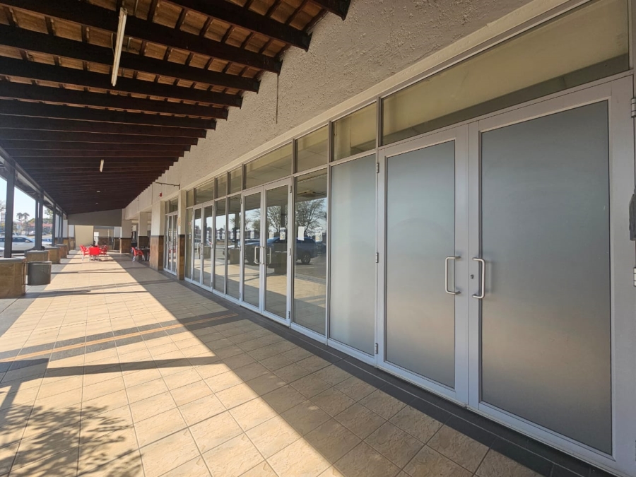 To Let Commercial Property for Rent in Lynnwood Ridge Gauteng