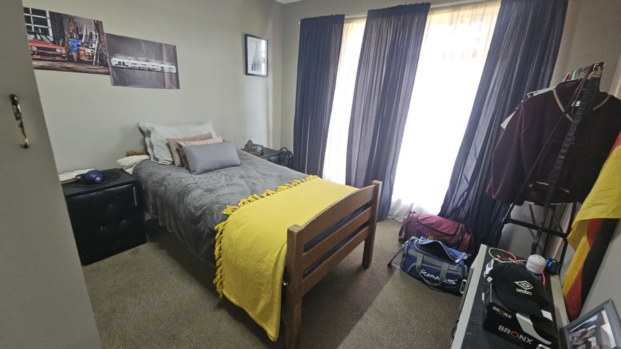 5 Bedroom Property for Sale in Dersley Gauteng
