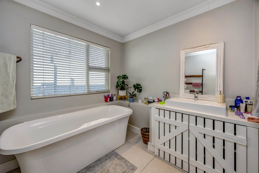 3 Bedroom Property for Sale in Fourways Gauteng