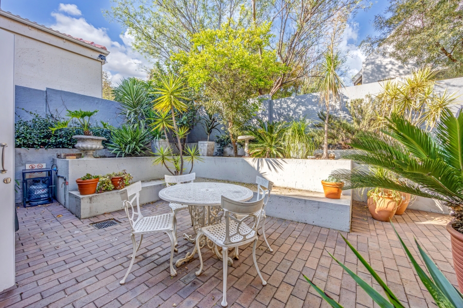 3 Bedroom Property for Sale in Fourways Gauteng