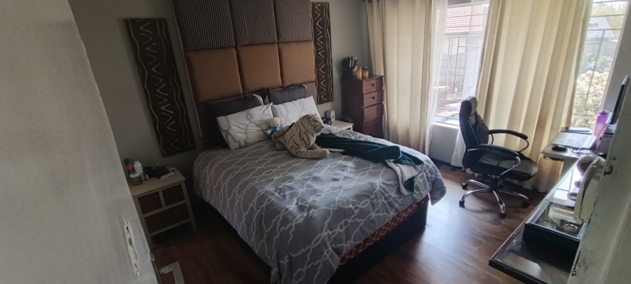 To Let 4 Bedroom Property for Rent in Elandspark Gauteng