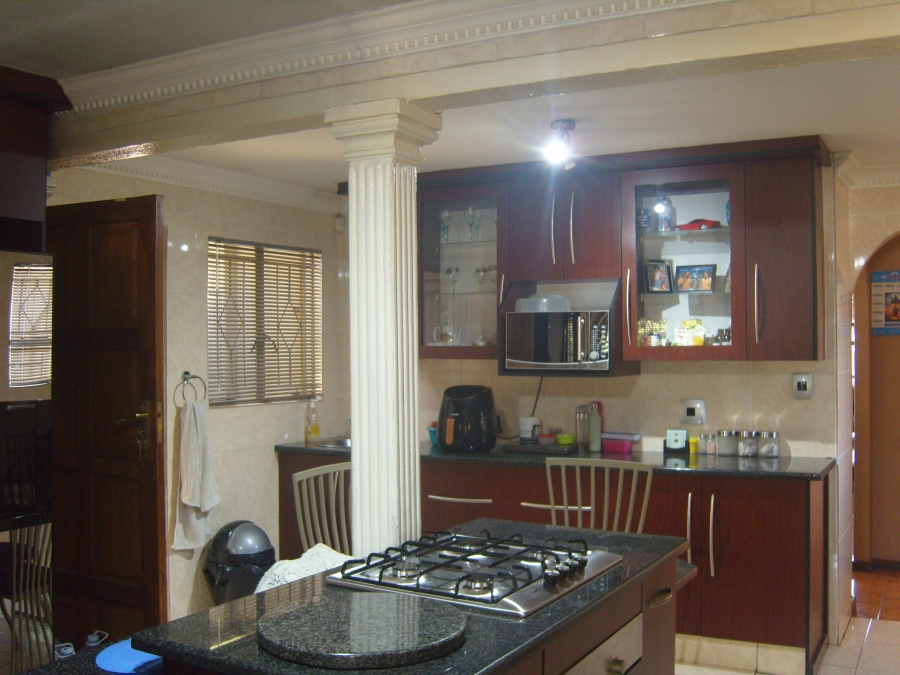 3 Bedroom Property for Sale in Mayberry Park Gauteng