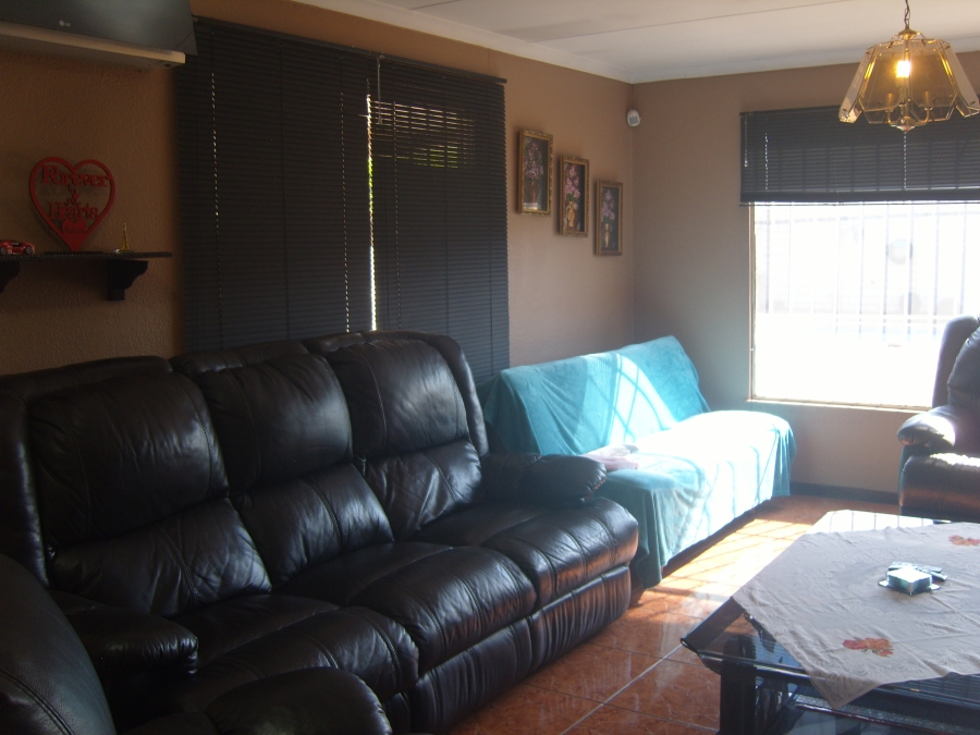 3 Bedroom Property for Sale in Mayberry Park Gauteng