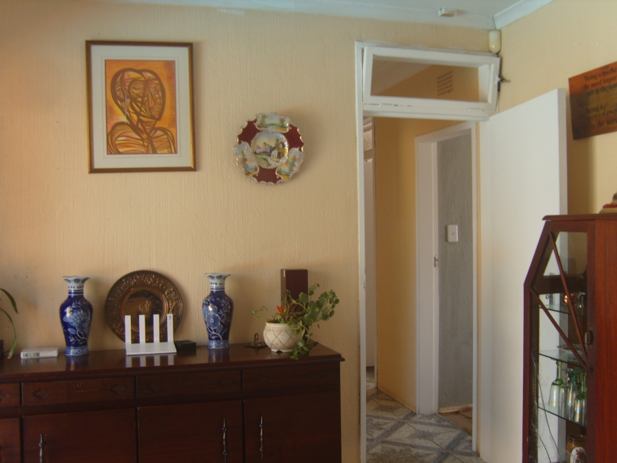 3 Bedroom Property for Sale in Brackendowns Gauteng