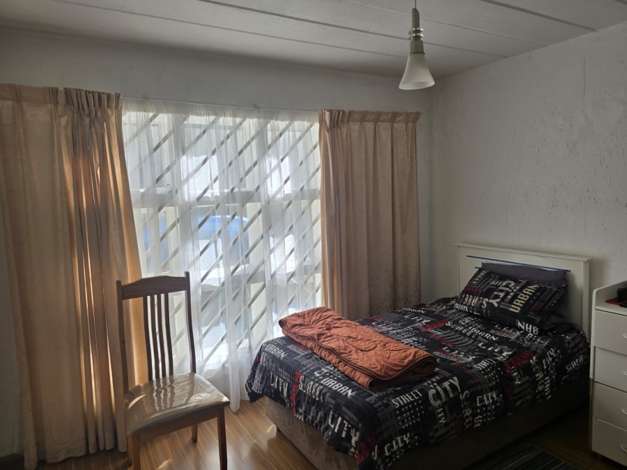 3 Bedroom Property for Sale in Oakdene Gauteng