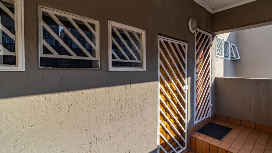 3 Bedroom Property for Sale in Oakdene Gauteng