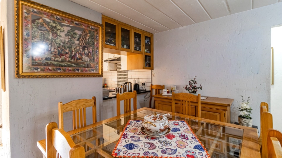 3 Bedroom Property for Sale in Oakdene Gauteng