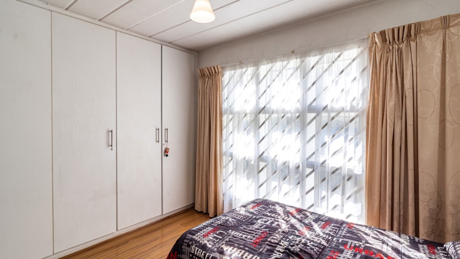 3 Bedroom Property for Sale in Oakdene Gauteng