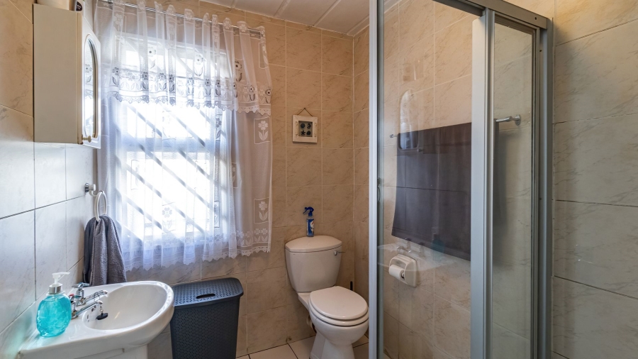 3 Bedroom Property for Sale in Oakdene Gauteng