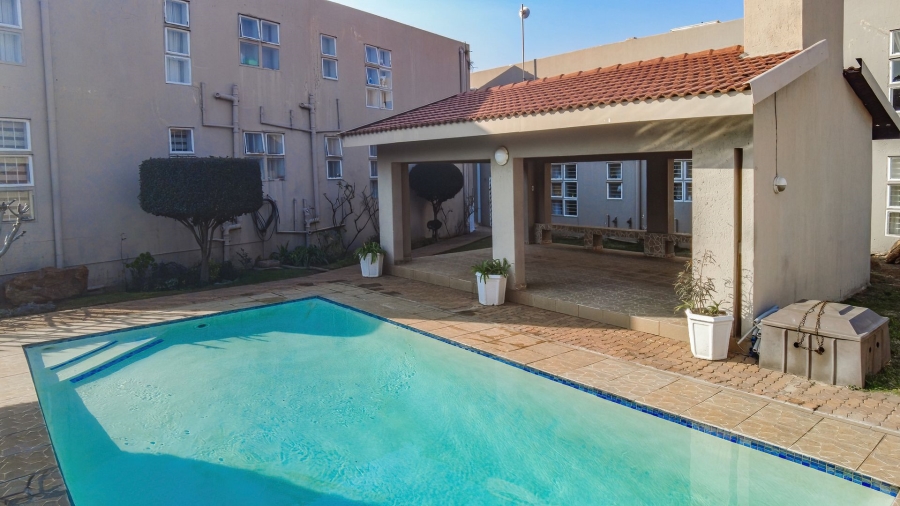 3 Bedroom Property for Sale in Oakdene Gauteng