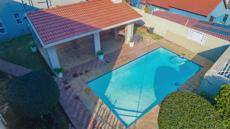 3 Bedroom Property for Sale in Oakdene Gauteng