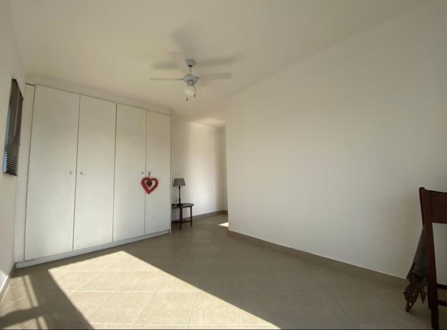 1 Bedroom Property for Sale in Mulbarton Gauteng