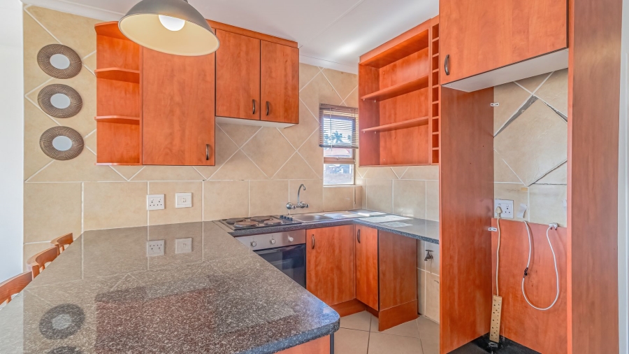 1 Bedroom Property for Sale in Mulbarton Gauteng